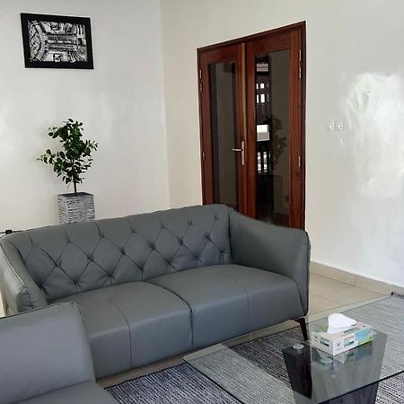 Residence La Renaissance De Dakar Ouakam エクステリア 写真