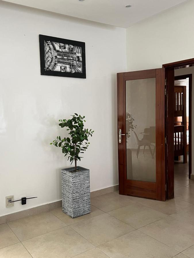Residence La Renaissance De Dakar Ouakam エクステリア 写真